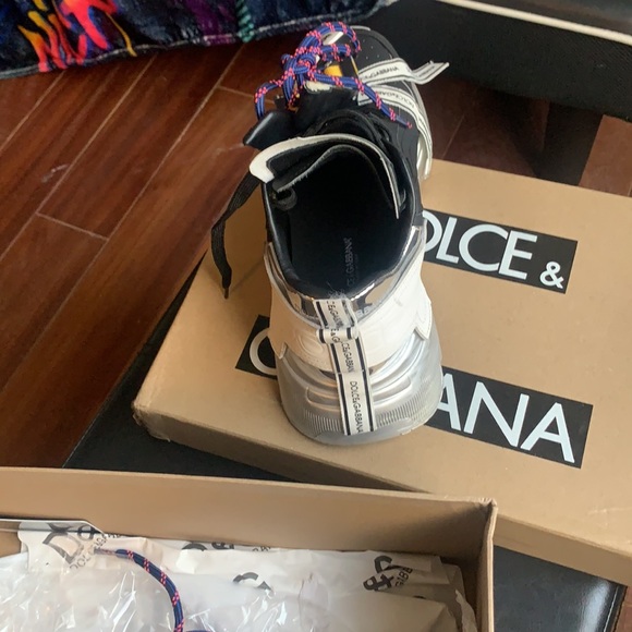 Dolce & Gabbana - Picture 5 of 7